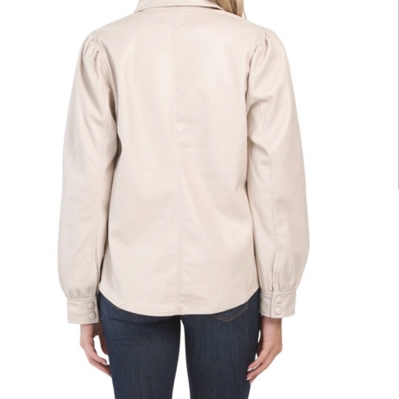 BLANK NYC Bone Puff Sleeve Faux Leather Jacket size medium - Picture 3 of 10